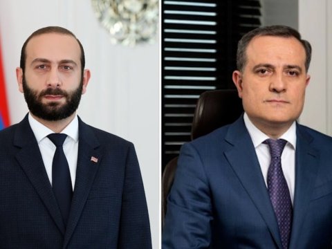 Ceyhun Bayramovun Mirzoyana Yeni il ARZUSU