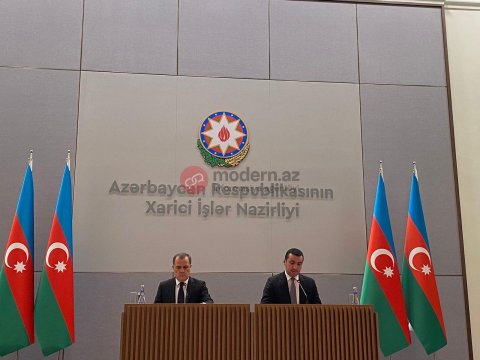 XİN-də mətbuat konfransı: Nazir sualları cavablandırır - CANLI