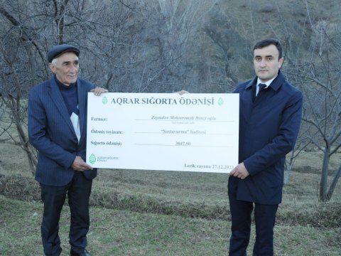Fermerlərə aqrar sığorta ödənişləri verildi - FOTO
