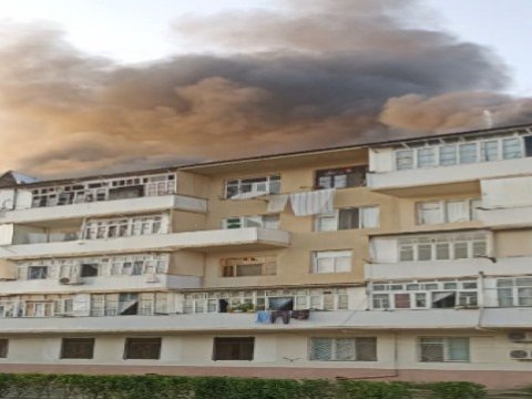 Sumqayıtda binada yanğın