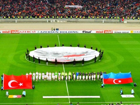 “Fənərbağça” ilə oyunu Azərbaycanda keçirək! - “Galatasaray Ailesi” 
