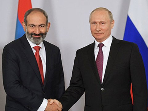 Putin Paşinyanı təbrik etdi