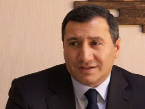 Ermənistanda partiya sədri SAXLANILDI