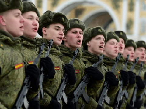 Rusiyada hərbi xidmətə çağırış yaşı ARTDI