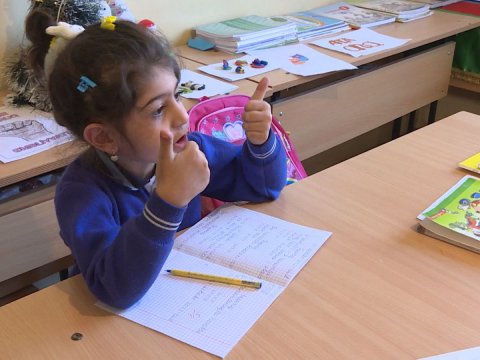 Bir şagirdi və bir müəllimi olan məktəb - FOTO