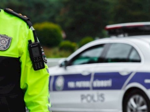 Yol polisindən səfərdə olan sürücülərə çağırış