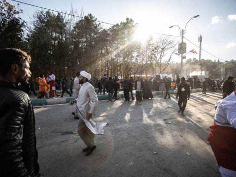 İrandakı partlayışlarda 4 polis ölüb - Araşdırma aparılır