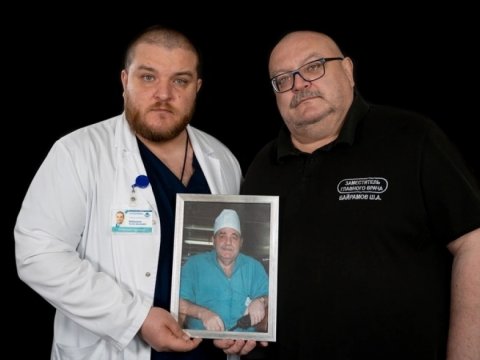 Putin azərbaycanlı həkimi təltif etdi 