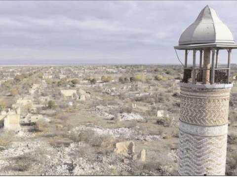 Ermənilər tarixi şəxsiyyətlərimizin qəbirlərini dağıdıblar - VİDEO