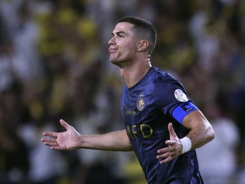 Ronaldoya Maradona mükafatı veriləcək