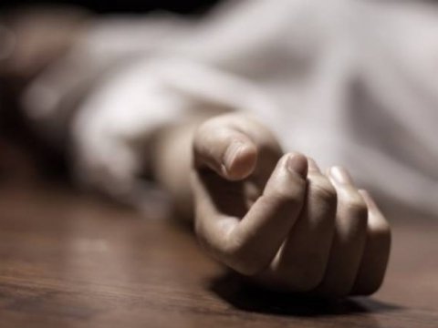 16 yaşlı oğlan özünü asdı