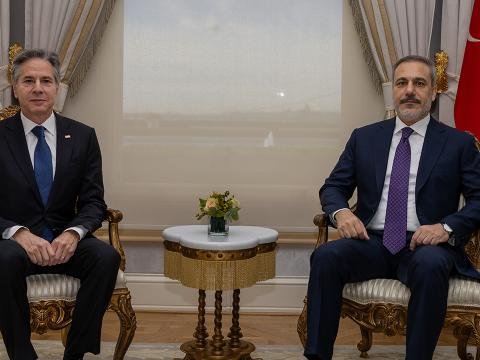 Fidan Blinkenlə Azərbaycanı da müzakirə etdi 