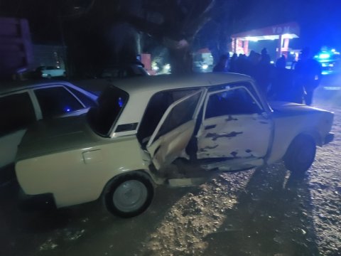 Zəncirvari qəzada iki nəfər yaralandı
