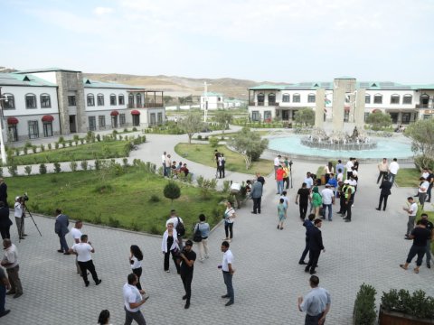 Azad edilmiş ərazilərə köç edən 1138 nəfərin məşğulluğu təmin edilib