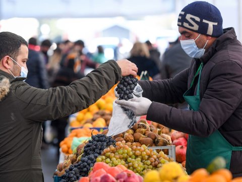 Deputatlar bahalaşmanı hiss edir? - 