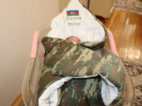 Antiterror tədbirlərində şəhid olan qəhrəmanın qızı dünyaya gəldi - FOTO
