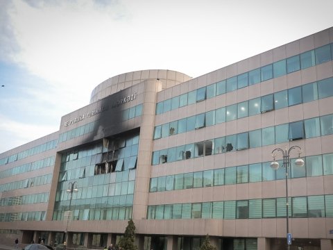 4 körpənin öldüyü yanğına görə vəzifəli şəxslər SAXLANILDI