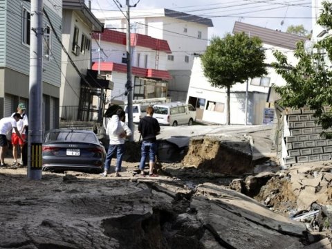 Yaponiyada zəlzələ qurbanlarının sayı ARTDI