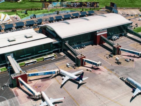 Ermənistandan Gürcüstana uçan təyyarə enə bilməyib - SƏBƏB