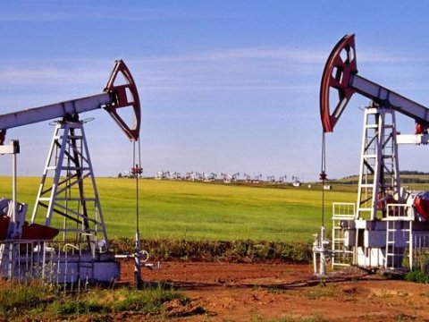 Azərbaycan neftinin qiyməti 84 dolları ÖTÜB