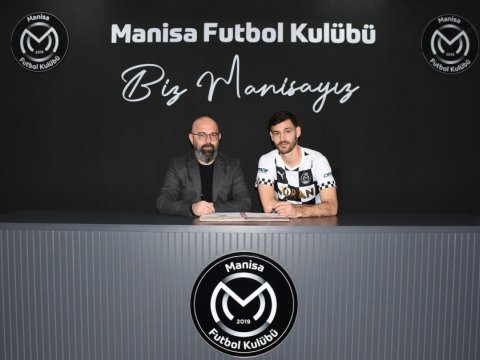 Millimizin futbolçusu Türkiyə komandasına keçdi