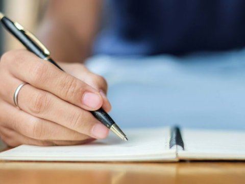 Ötən il fəlsəfə doktoru elmi dərəcəsi verilən qadınların SAYI