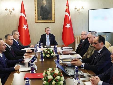 Vacib toplantı: Ərdoğan komandasına tapşırıqlar verdi