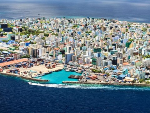 Hindistan hərbçilərinin ölkədən çıxarılması tələb edilir 