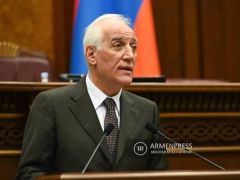 Ermənistan prezidenti İsveçrəyə getdi - SƏBƏB