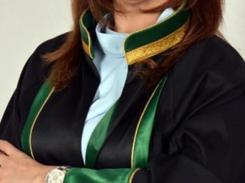 Ən yaşlı və ən gənc qadın vəkillər