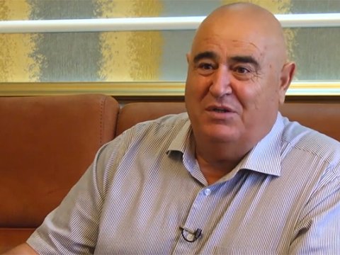 Lifti qırılan bina Şərurlu İsfəndiyarın şirkətinə məxsus imiş...