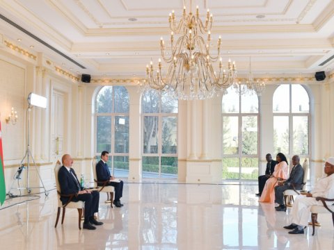 Neokolonializmə qarşı mübarizə prioritet istiqamətlərdən biridir