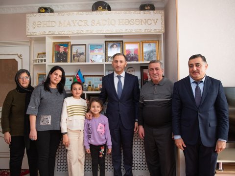 Rəşad Nəbiyev Naxçıvanda şəhid ailəsini ziyarət edib - FOTO