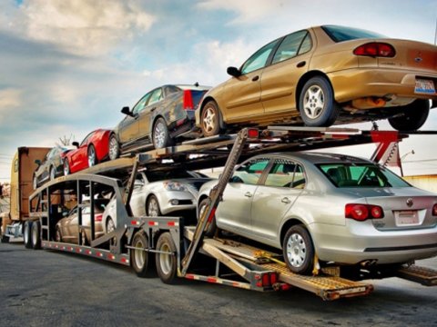 Ötən il Azərbaycana neçə maşın gətirilib?