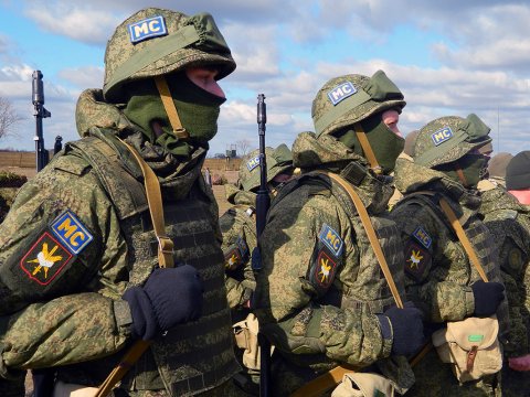 Rusiya sülhməramlıları təlimlər zamanı pozuntuya yol veriblər