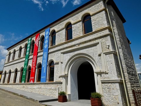 Namizədlər xarici siyasətlə bağlı nələr vəd edir? - Cənubi Azərbaycan, GUAM-dan çıxmaq...