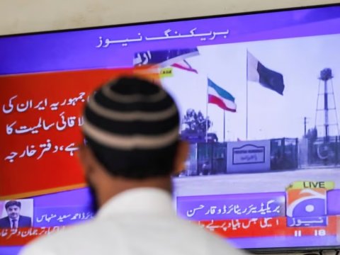 Pakistanla İran barışır?