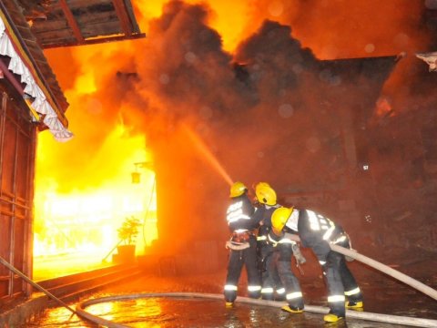 Çində məktəb yataqxanası yandı: 13 ölü