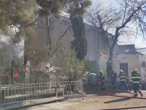 Binəqədidəki yanğınla bağlı bir neçə versiya var - Kamran Əliyev