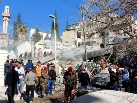 İsrail İran zabitlərinin evini bombaladı - General öldü 