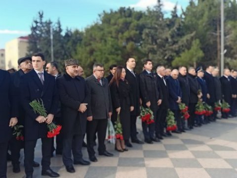 STM kollektivi şəhidləri ehtiramla yad ediblər - FOTO