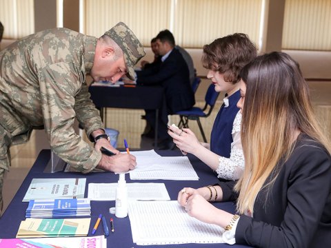 Hərbçilərin səsvermədə iştirakı üçün zəruri tədbirlər görülür – RƏSMİ