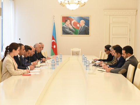 Dövlət Komitəsində Asiya İnkişaf Bankının nümayəndələri ilə GÖRÜŞ