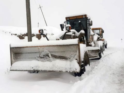 Cəlilabad-Yardımlı yolu qardan təmizlənir - FOTO