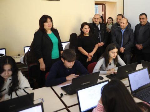 Gəncə Dövlət Universitetində imtahan sessiyasına ictimai baxış keçirilib