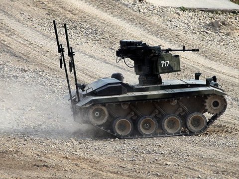 BƏƏ döyüş robotları ALACAQ