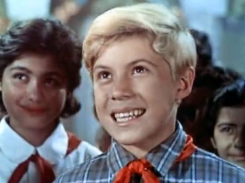 “Sehrli xalat”ın Petyası YOXA ÇIXIB...