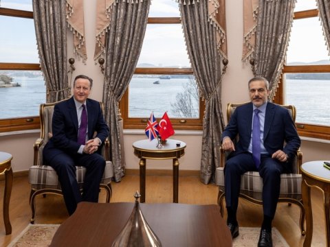 Fidan Kameronla görüşdü