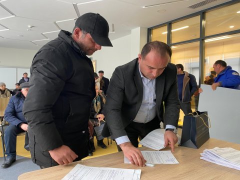 Füzuli şəhərinə köçürülən ailələrə mənzillərinin açarları təqdim edildi