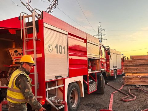 Şəmkirdə bazar yanır